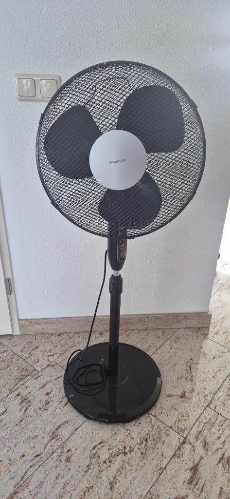 Ventilator NIEUWSTAAT inventum VST412BA, Witgoed en Apparatuur, Ventilatoren, Zo goed als nieuw, Statiefventilator, Ophalen