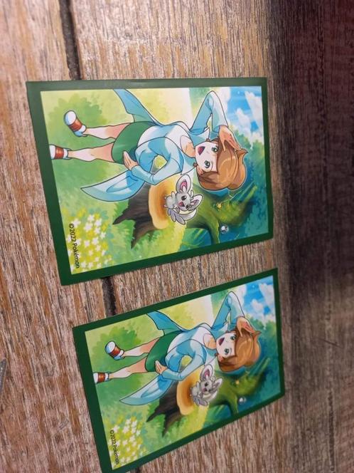 pokemon kaart sleeves origineel en fraai mooi, Hobby en Vrije tijd, Verzamelkaartspellen | Pokémon, Nieuw, Sleeves of Kaarthoesjes