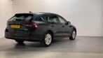Skoda Octavia Combi 1.0 e-TSI DSG Business Edition Panoramad, Auto's, Stof, Gebruikt, Met garantie (alle), Grijs