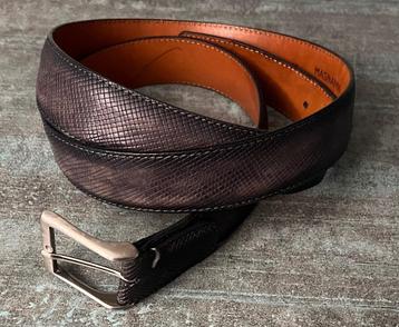 Magnanni. Grijze leren riem. 115 cm.  beschikbaar voor biedingen