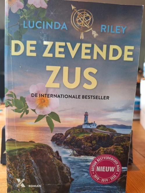 Lucinda Riley - De zevende zus, Boeken, Literatuur, Zo goed als nieuw, Nederland, Ophalen of Verzenden