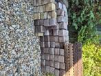 Stenen en tegels gratis op te halen, Tuin en Terras, Ophalen, Gebruikt, Klinkers, Minder dan 5 m²