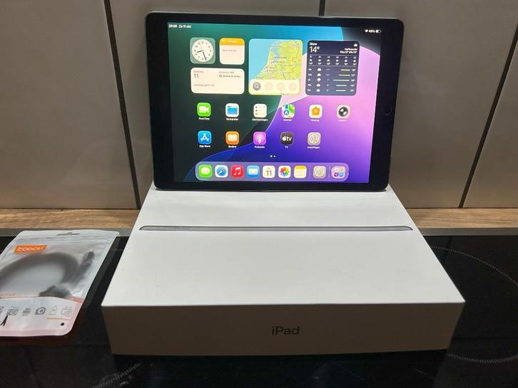 Apple Ipad 8ste gen. 2020 2 stuks, Computers en Software, Apple iPads, Gebruikt, Apple iPad, Wi-Fi, 10 inch, 32 GB, Grijs, Ophalen