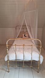 Brocante Frans ziekenhuis bed, Ophalen