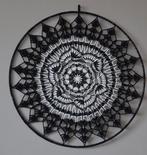 Mooie gehaakte zwart/witte mandala 50 cm, Ophalen of Verzenden, Nieuw