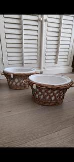 3 riviera maison bloempotten rattan, Huis en Inrichting, Ophalen, Zo goed als nieuw, Rond, Riet