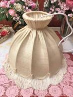 Brocante hanglamp vintage klassiek stoffen crème lampenkap, Huis en Inrichting, Lampen | Hanglampen, Ophalen of Verzenden, Stof