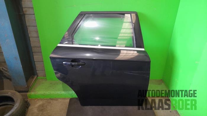 Portier 4Deurs rechts-achter van een Ford Mondeo, Auto-onderdelen, Carrosserie en Plaatwerk, Deur, Ford, Gebruikt, 6 maanden garantie