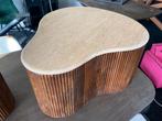 Salontafel groot travertin organische vorm japandi 83x72, Huis en Inrichting, Ophalen, 50 tot 100 cm, Nieuw, 50 tot 100 cm