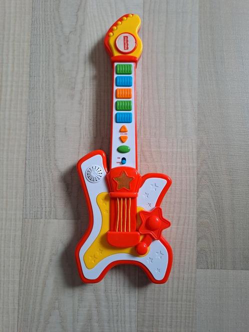 Fisher Price gitaar, Kinderen en Baby's, Speelgoed | Babyspeelgoed, Gebruikt, Overige typen, Met licht, Met geluid, Ophalen of Verzenden