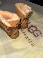 Uggs maat 30, Kinderen en Baby's, Kinderkleding | Schoenen en Sokken, Ophalen of Verzenden, Nieuw, Meisje
