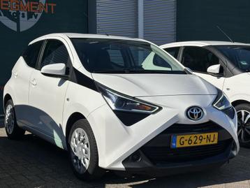 Toyota Aygo 1.0 VVT-i x-play limited 1e eigenaar / Airco / C beschikbaar voor biedingen