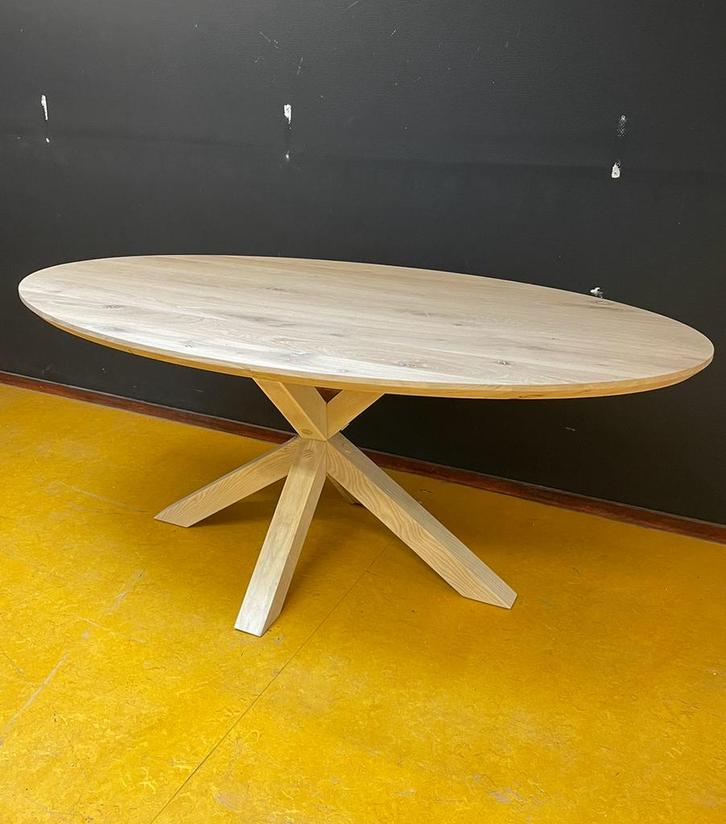 NIEUWE Massief Eiken Eettafels OVAAL - Handgemaakte Poot, Huis en Inrichting, Tafels | Eettafels, Nieuw, 200 cm of meer, Vijf personen of meer