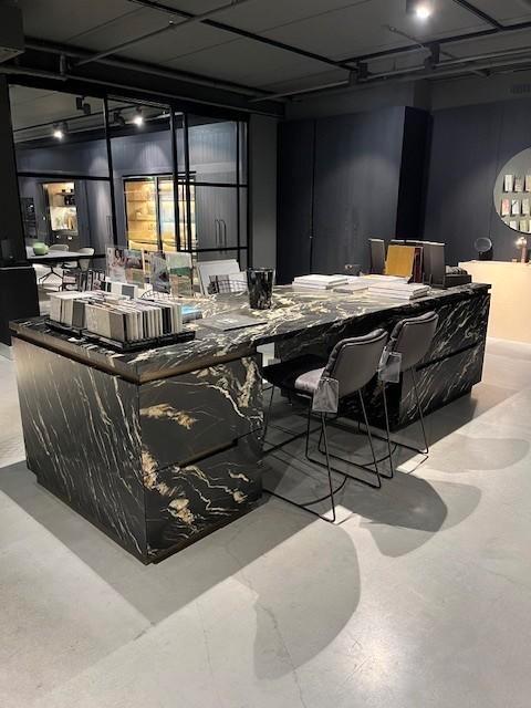 CUSTOM  MADE EILAND / kwartsiet Belvedere, Huis en Inrichting, Keuken | Complete keukens, Zo goed als nieuw, Overige typen, Ophalen