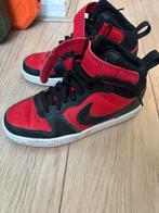 Nike Schoenen Maat 35,5 - zo goed als nieuw, Kinderen en Baby's, Kinderkleding | Schoenen en Sokken, Ophalen of Verzenden, Zo goed als nieuw