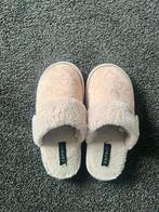 Slippers/ pantoffels maat 35 esprit, Ophalen of Verzenden, Zo goed als nieuw, Pantoffels of Sloffen