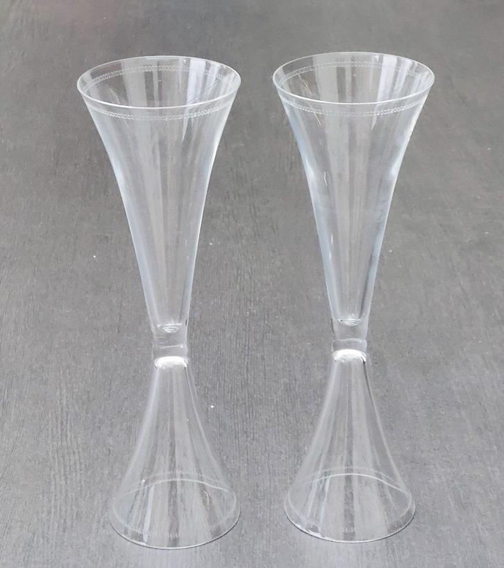 Menu kristallen champagneglazen (231127), Huis en Inrichting, Keuken | Servies, Zo goed als nieuw, Glas of Glazen, Overige stijlen