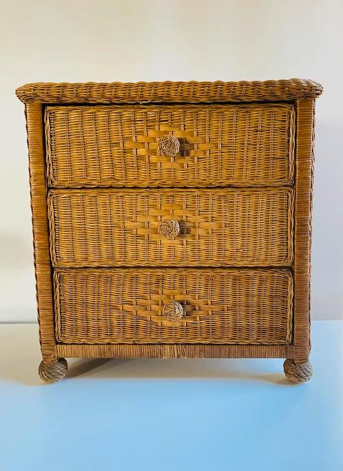 Rotan jaren 80 ladekast , 76 cm hoog, Huis en Inrichting, Kasten | Ladekasten, Gebruikt, Minder dan 100 cm, 50 tot 100 cm, 25 tot 50 cm