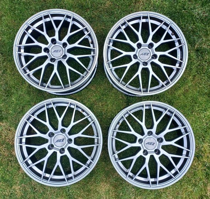 4 AEZ Crest velgen – 17 inch (7.5 x 17), Auto-onderdelen, Banden en Velgen, Velg(en), All Season, 17 inch, Personenwagen, Gebruikt