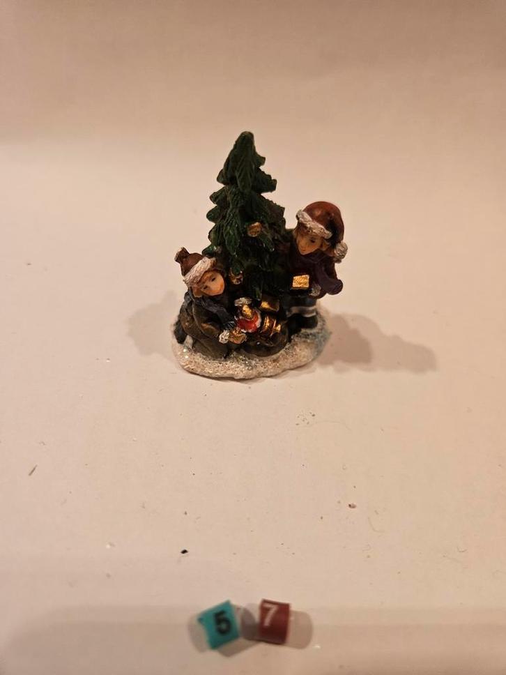 Typisch Hollands kerstdorp accessoires poppetjes lemax, Diversen, Kerst, Nieuw, Ophalen