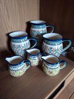 Boleslawiec Pools servies: melkkannetjes en grote kannen, Keramiek, Overige typen, Nieuw, Ophalen of Verzenden