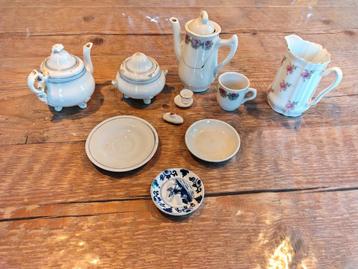 Oud kinderservies beschikbaar voor biedingen