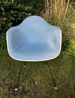 Vitra eames dax armchair, Huis en Inrichting, Stoelen, Ophalen of Verzenden, Zo goed als nieuw, Wit, Eén