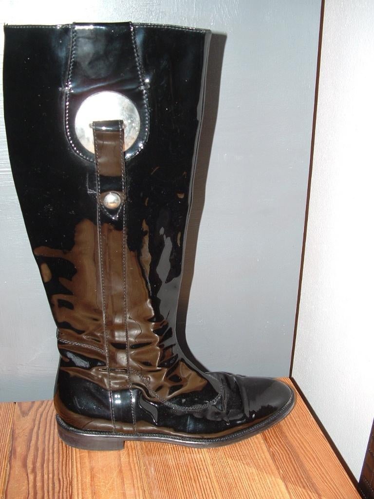 Lakleren ( echt leer) laarzen maat 37 van het merk Diva, Kleding | Dames, Schoenen, Hoge laarzen, Zwart, .Diva, Ophalen of Verzenden