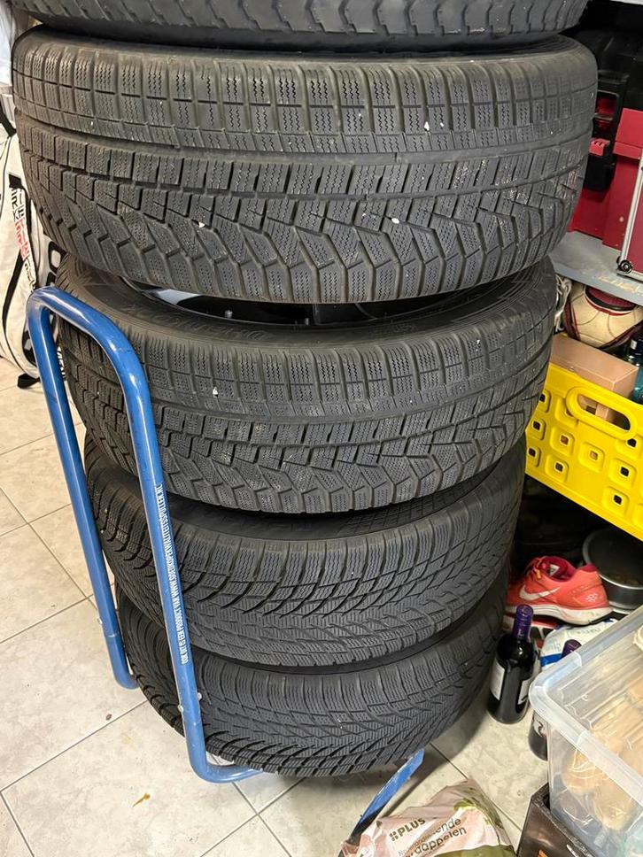 Te koop 4 19” lichtmetalen velgen met winterbanden, Auto-onderdelen, Banden en Velgen, Banden en Velgen, Winterbanden, 19 inch