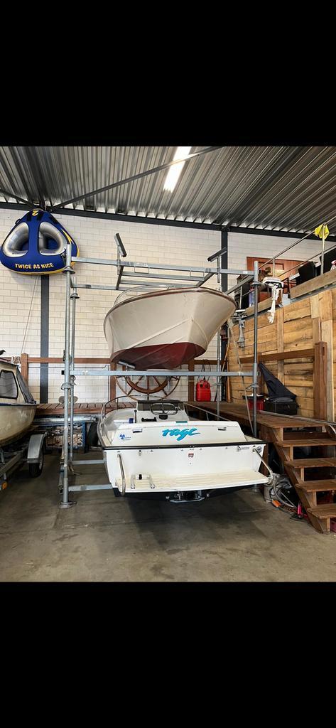 7x Stapelbare Bootbok / Stallingsbok / Bootbok, Watersport en Boten, Accessoires en Onderhoud, Gebruikt, Ophalen