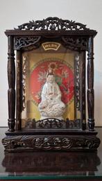 Porseleinen Chinese beeldje #9: Chinese godin in kastje, Antiek en Kunst, Antiek | Keramiek en Aardewerk, Ophalen