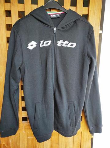 Nauwelijks gedragen zwart sweatvest van Lotto maat 176/S beschikbaar voor biedingen