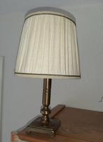 Gebronsd koperkleurige voet met stoffenkap op tafel of kast, Gebruikt, Klassiek, Ophalen of Verzenden, Metaal
