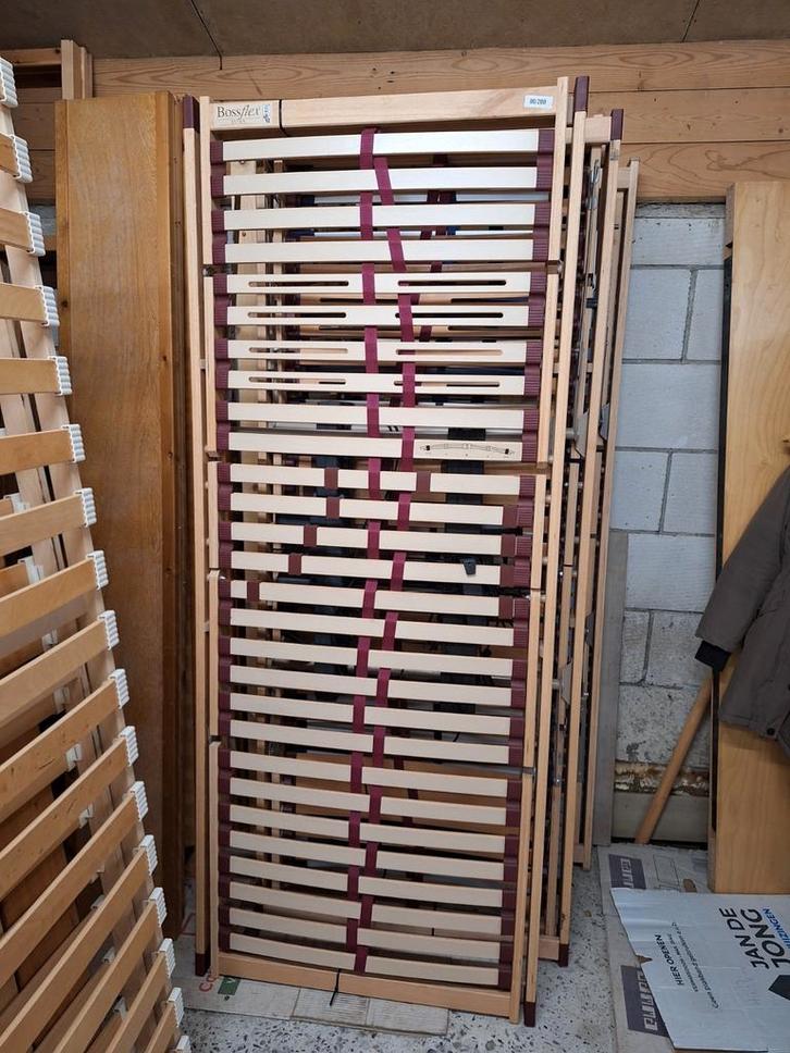 Elektrische lattenbodems lattenbodem identiek 80 x 200 2 st., Huis en Inrichting, Slaapkamer | Matrassen en Bedbodems, Zo goed als nieuw