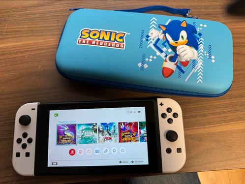 Nintendo Switch V1, Spelcomputers en Games, Spelcomputers | Nintendo Switch, Zo goed als nieuw, Switch Original, Met 2 controllers