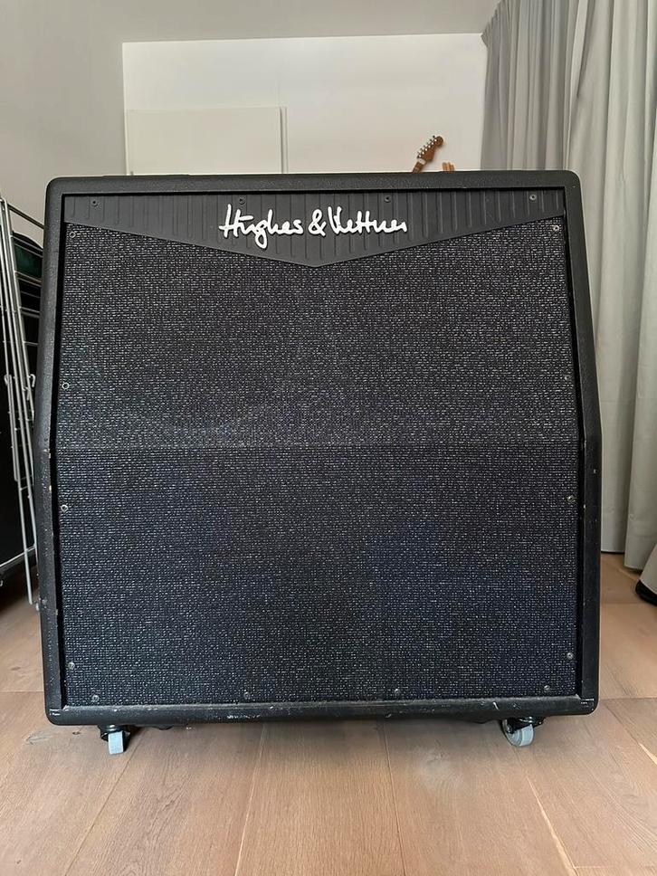 Hughes & Kettner 4x12 speakercabinet, Muziek en Instrumenten, Versterkers | Bas en Gitaar, Gebruikt, Gitaar, 100 watt of meer