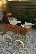 Retro Rotan Kinderwagen - Jaren 50/60 - Opgeknapt, Kinderen en Baby's, Kinderwagens en Combinaties, Ophalen, Zo goed als nieuw