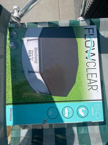 Nieuw flowclear zwembad afdekzeil beschikbaar voor biedingen