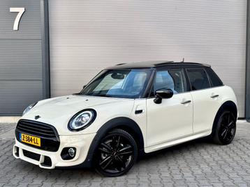 Mini Cooper 1.5 136pk Aut JCW | Pano | CarPlay | Dealer onh. beschikbaar voor biedingen