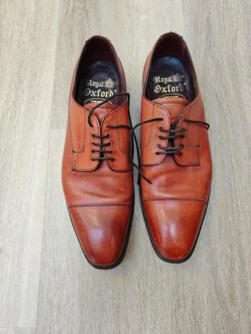 Royal Oxford maat 43, leren schoenen beschikbaar voor biedingen
