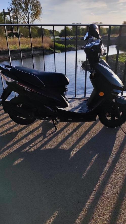 Kymco vp 50, Fietsen en Brommers, Scooters | Kymco, Gebruikt, Overige modellen, Maximaal 25 km/u, Benzine, Ophalen