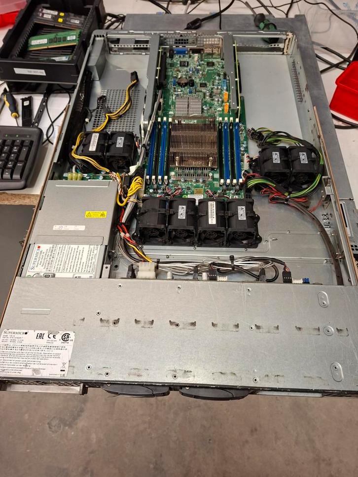 Supermicro 1018GR-T GPU Server - Xeon E5-1650v4, Computers en Software, Servers, Gebruikt, 3 tot 4 Ghz, 16 GB, Ophalen of Verzenden