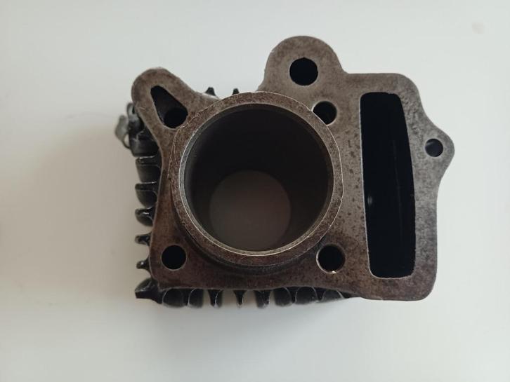 Honda 4takt cilinder 49cc Hm-F4 origineel Gebruikt, Fietsen en Brommers, Brommeronderdelen | Oldtimers, Gebruikt, Overige merken