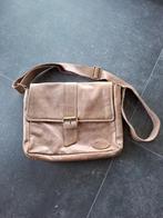 Schoudertas/crossbody MicMac, Overige merken, Bruin, Ophalen of Verzenden, Zo goed als nieuw