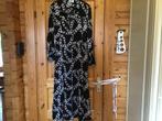Jurk 42/44 zwart kabel women & co oto 59 lengte 130, Kleding | Dames, Jurken, Zwart, Maat 42/44 (L), Ophalen of Verzenden, Zo goed als nieuw