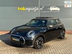 Mini Mini Electric Yours 33 kWh *pano *carplay *camera *leer, Gebruikt, 33 kWh, 4 stoelen, Zwart