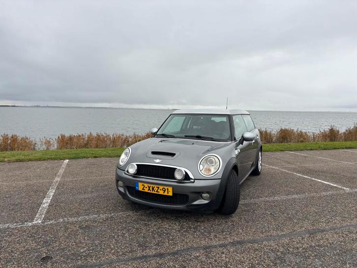 Mini Clubman 1.6 Cooper S 128KW 2007 Grijs, Auto's, Mini, Particulier, Airbags, Airconditioning, Elektrische ramen, Lederen bekleding