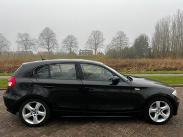 17 inch BMW velgen incl banden 205 45 17 beschikbaar voor biedingen