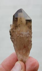 natuurlijke CITRIEN uit LUENA in CONGO, Ophalen of Verzenden, Mineraal