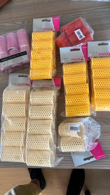 Rollers, krulspelden nieuw 62 st.  beschikbaar voor biedingen